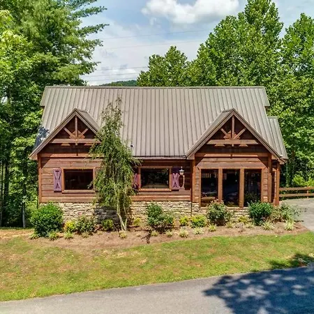 A Suite Mountain Retreat, Free Tickets, No Catch!